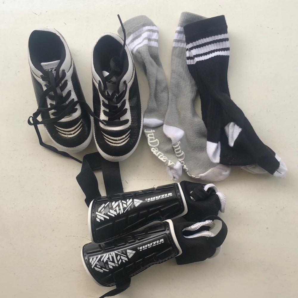 Soccer shoe bundle